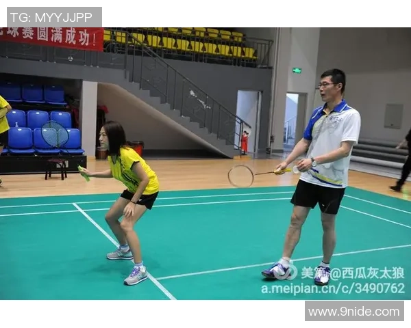 成都羽毛球队在锦标赛中的团队协作表现分析与评价